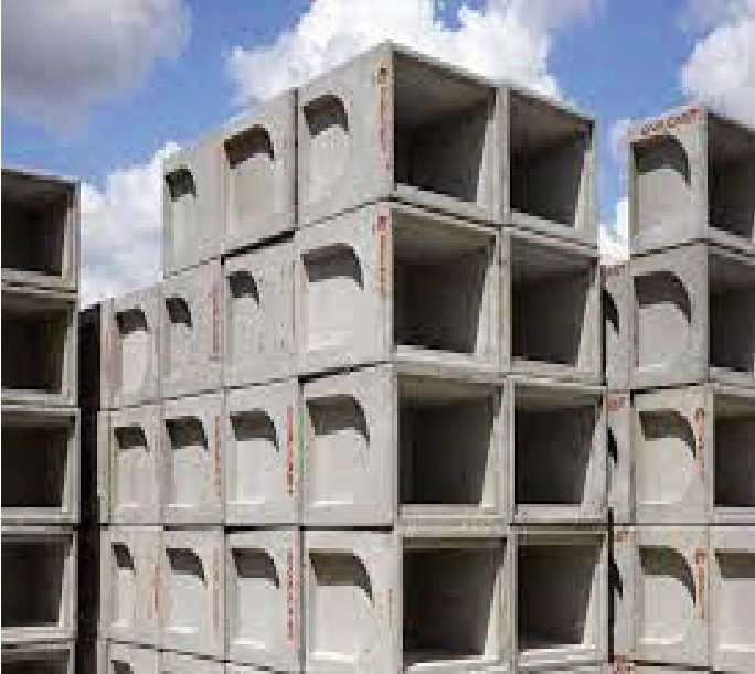 Compound wall made from precast concrete